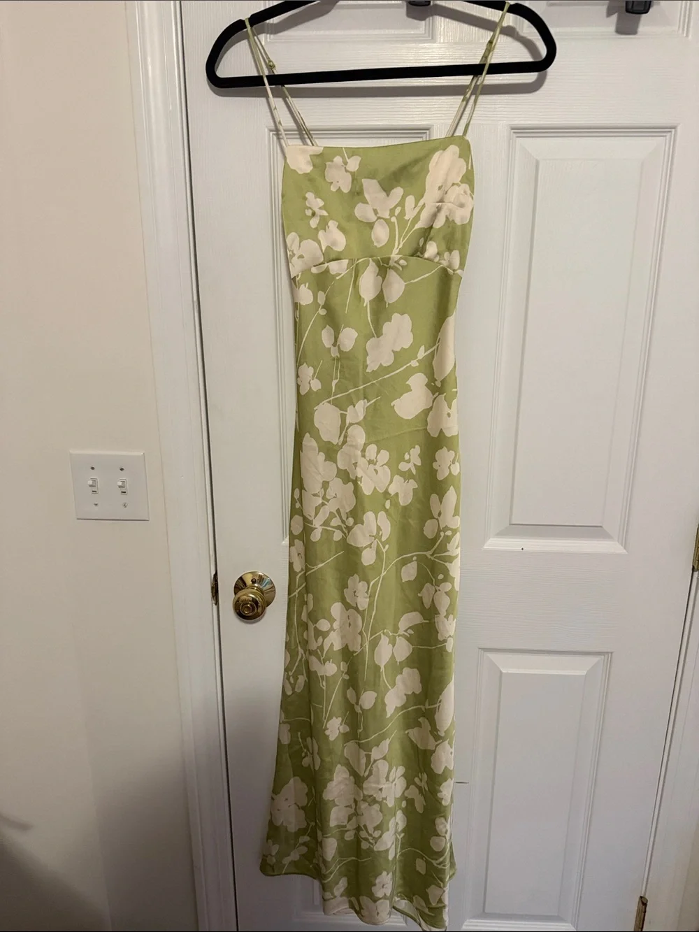 Abercrombie & Fitch Light Green and Cream Floral Slip Dress